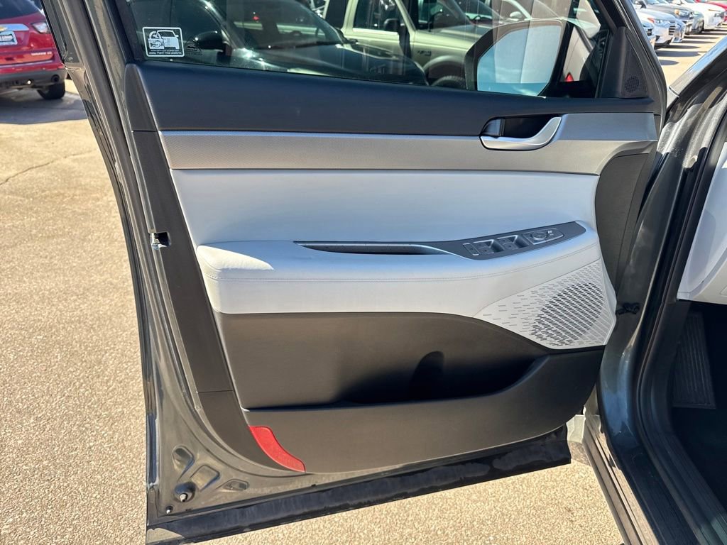 Used 2020 Hyundai Palisade SE AWD/4WD image 23