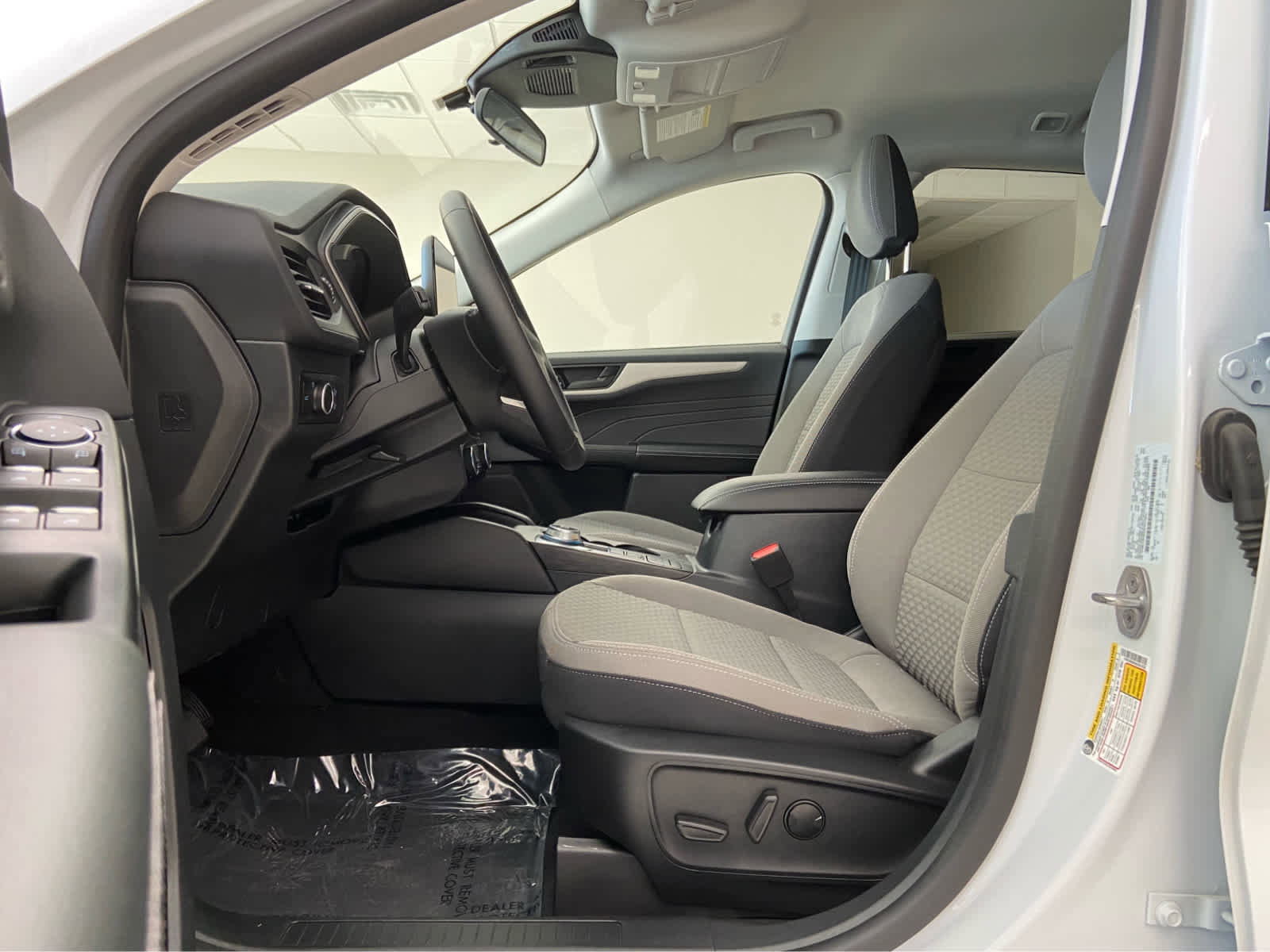 Used 2022 Ford Escape SE w/ Convenience Package image 14