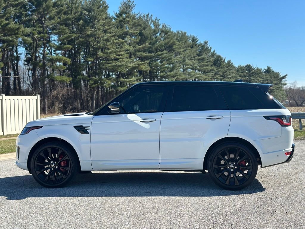 Used 2022 Land Rover Range Rover Sport HST image 4