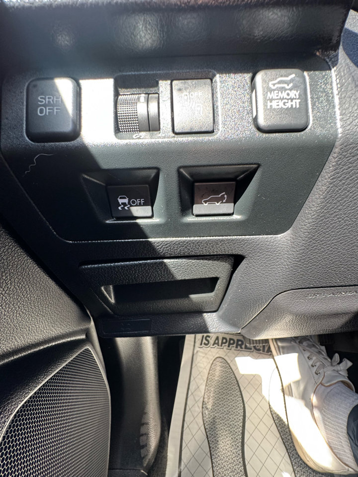 Used 2017 Subaru Forester 2.5i Touring image 21