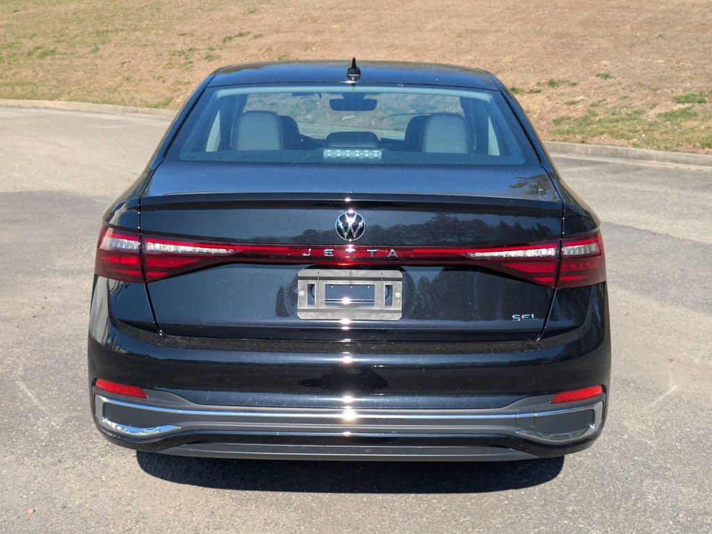 New 2026 Volkswagen Jetta SEL image 5