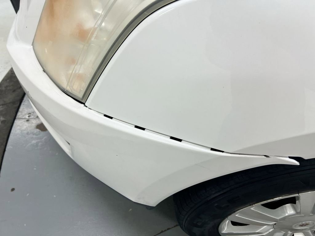 Used 2012 Cadillac SRX Luxury image 32