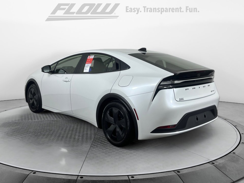 New 2026 Toyota Prius Plug-In Hybrid image 5