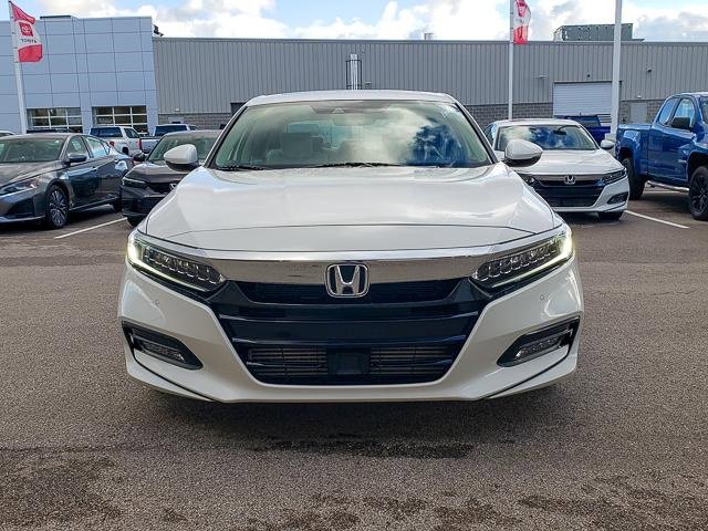 Used 2020 Honda Accord Touring image 2