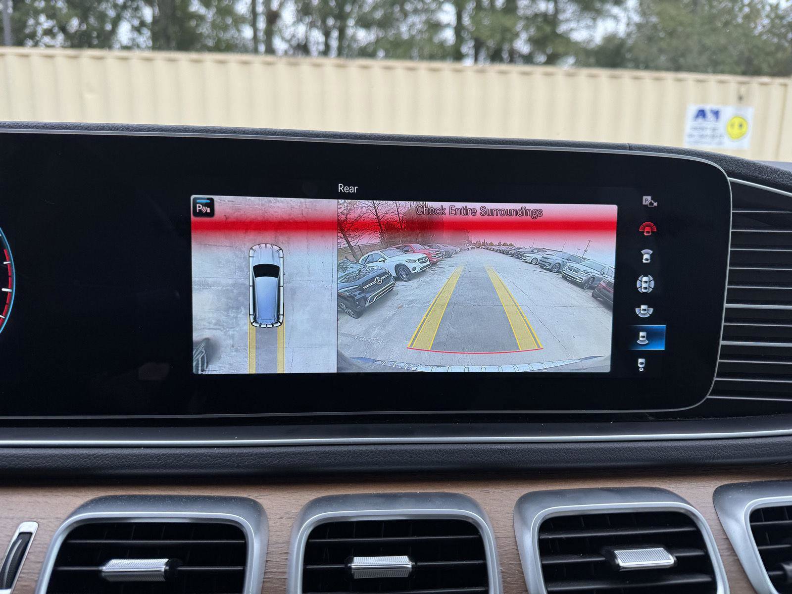 Used 2021 Mercedes-Benz GLS 450 4MATIC image 12