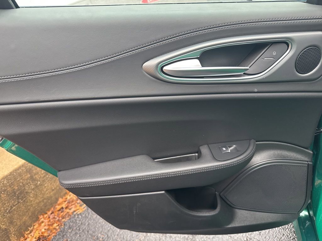 New 2026 Alfa Romeo Giulia AWD image 18