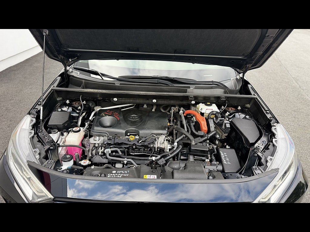 Used 2019 Toyota RAV4 Limited w/ Carpet Mat Package AWD/4WD image 9
