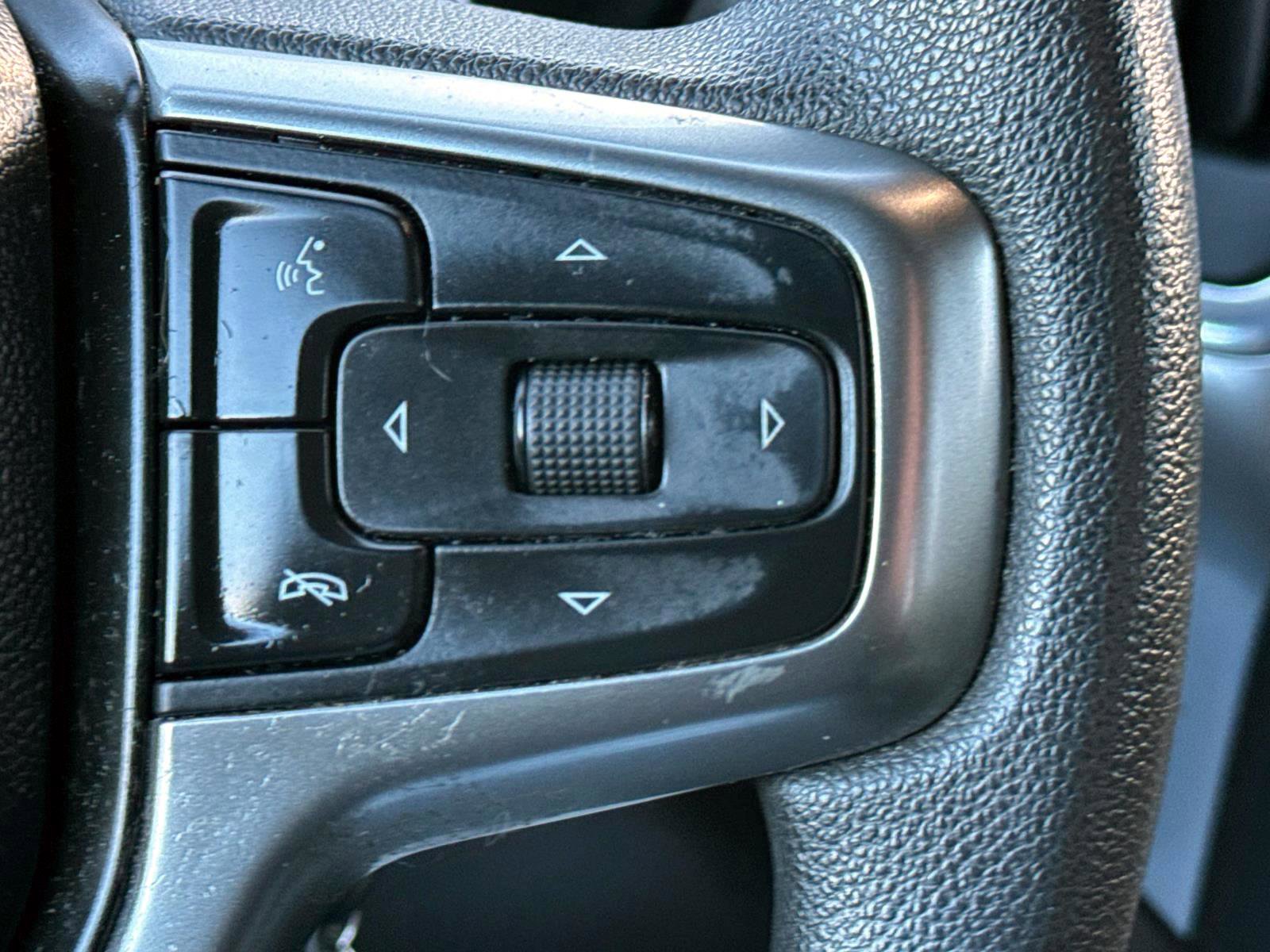 Used 2020 Chevrolet Silverado 1500 LT w/ Trailering Package image 15