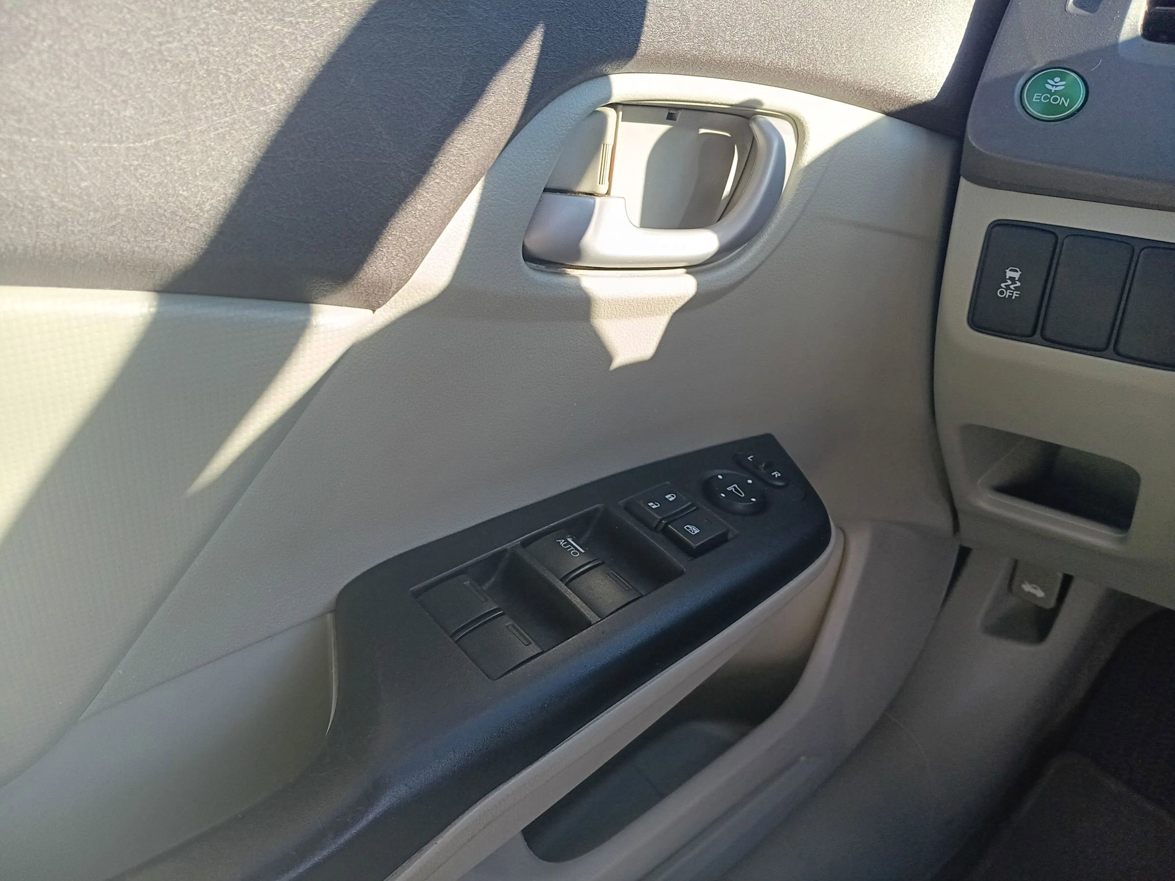 Used 2012 Honda Civic LX image 23