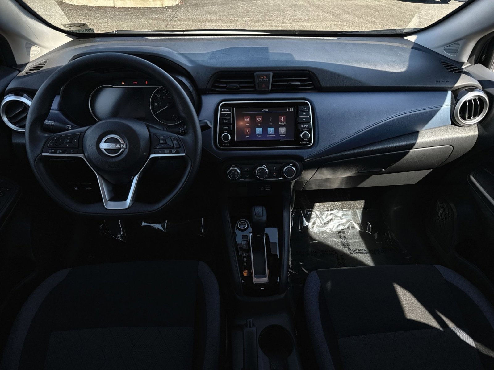 Used 2025 Nissan Versa SV image 22