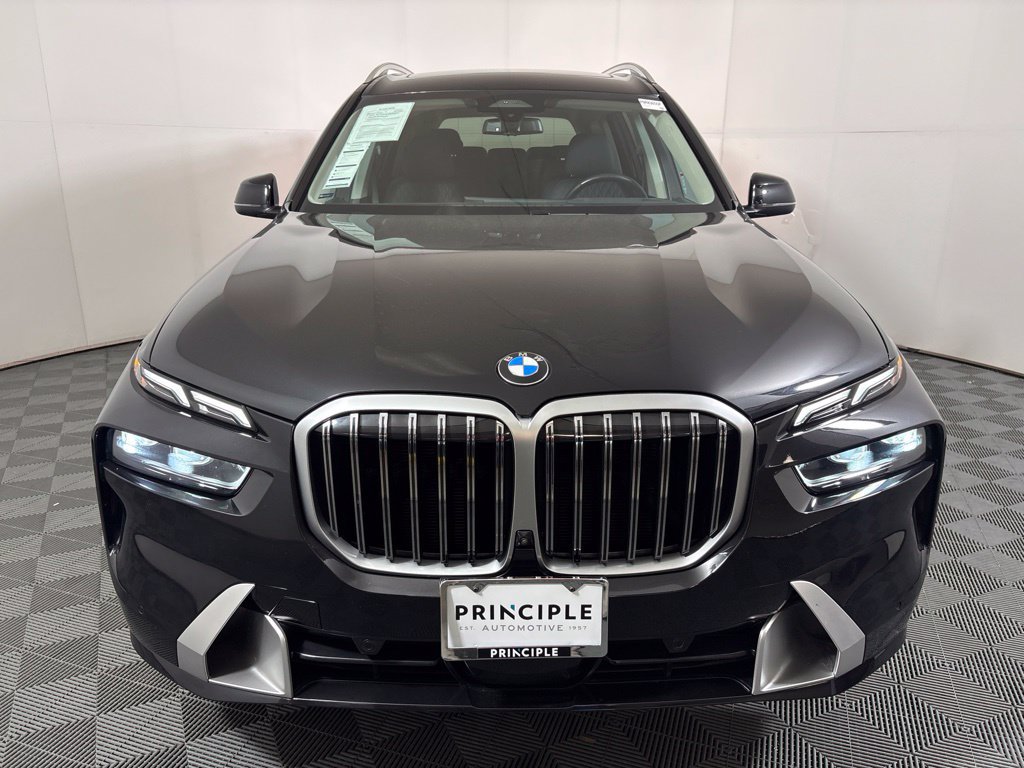 Certified 2023 BMW X7 xDrive40i w/ Premium Package AWD/4WD image 3