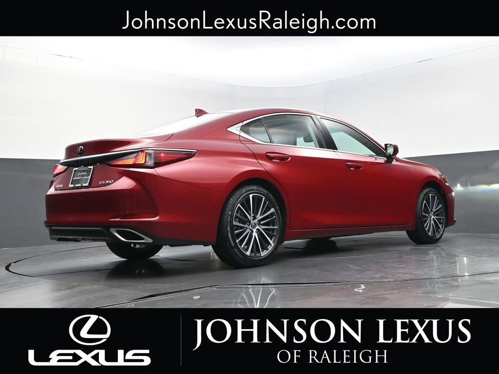 Certified 2024 Lexus ES 350 w/ Premium Package FWD image 19