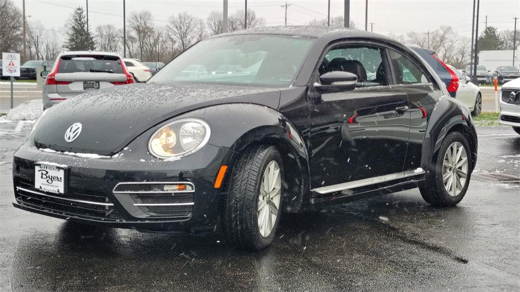Used 2017 Volkswagen Beetle 1.8T SE image 6