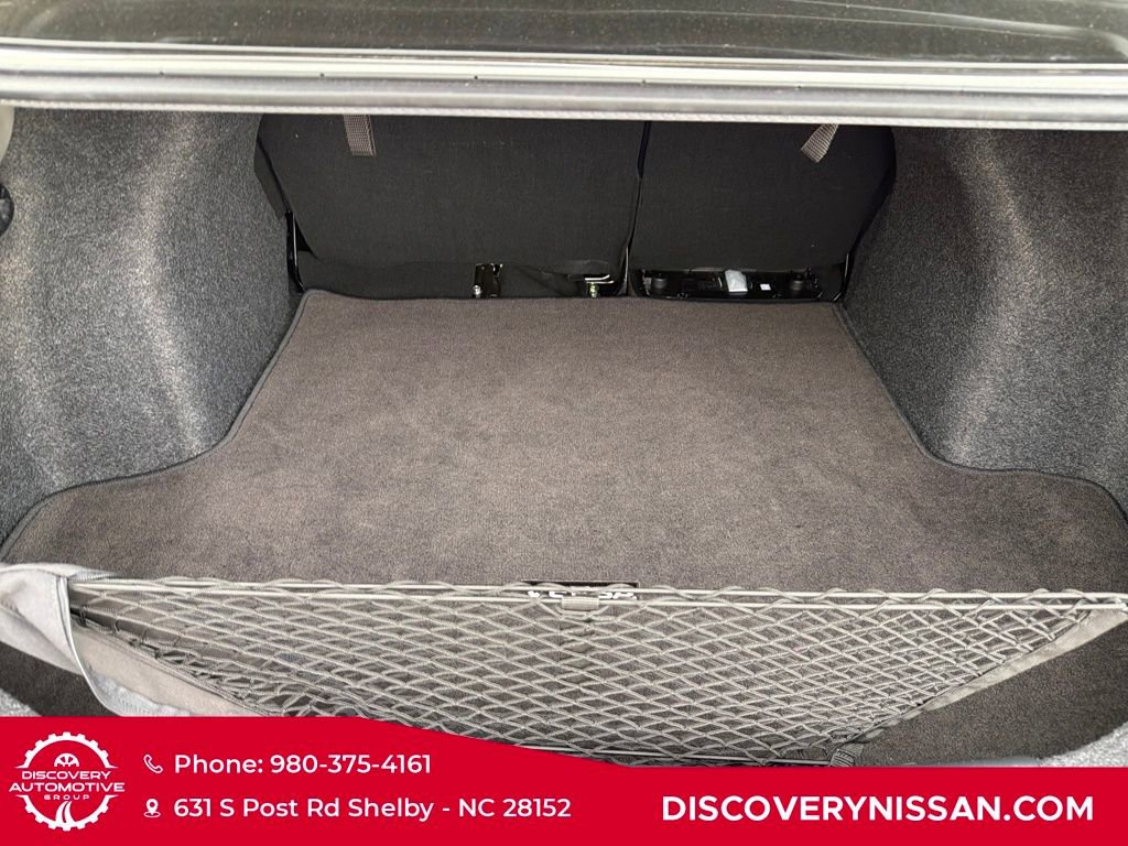 Certified 2025 Nissan Versa SR w/ Trunk Package image 32