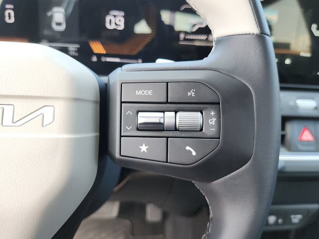 New 2026 Kia K4 GT-Line w/ GT-Line Sunroof Package FWD image 32