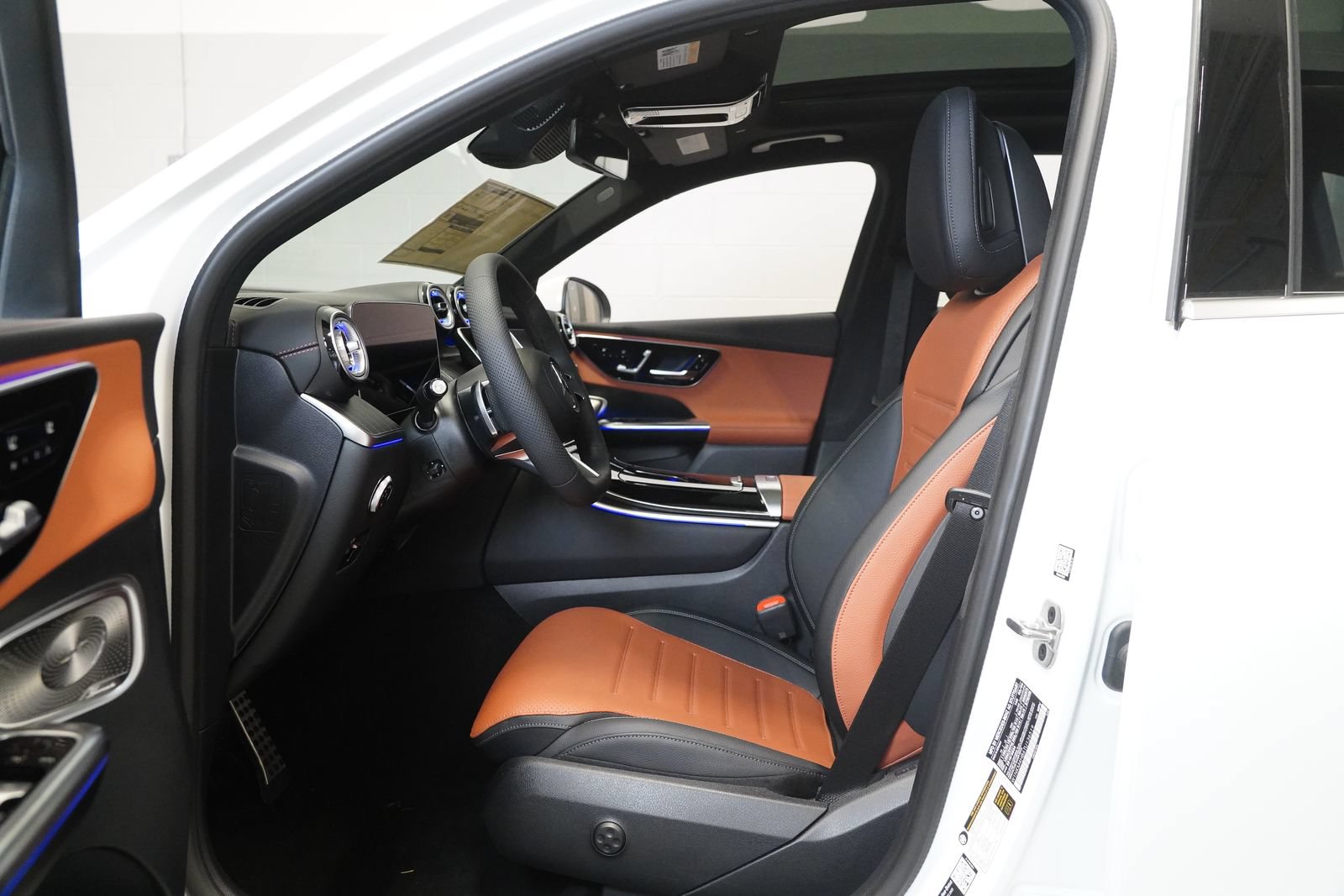 New 2026 Mercedes-Benz GLC 300 4MATIC image 14