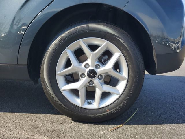 Certified 2025 Kia Soul LX image 7