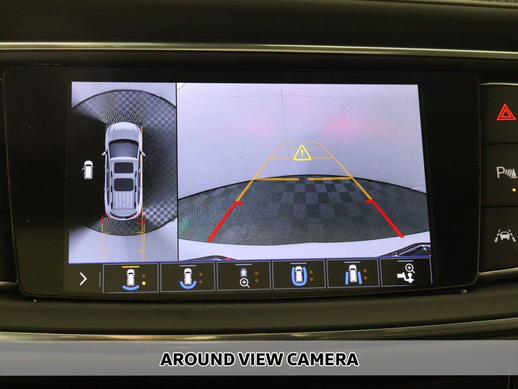 Used 2021 Buick Enclave Avenir w/ Avenir Technology Package image 5