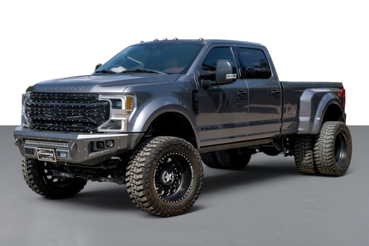 Used 2022 Ford F450 Platinum w/ FX4 Off-Road Package AWD/4WD image 4