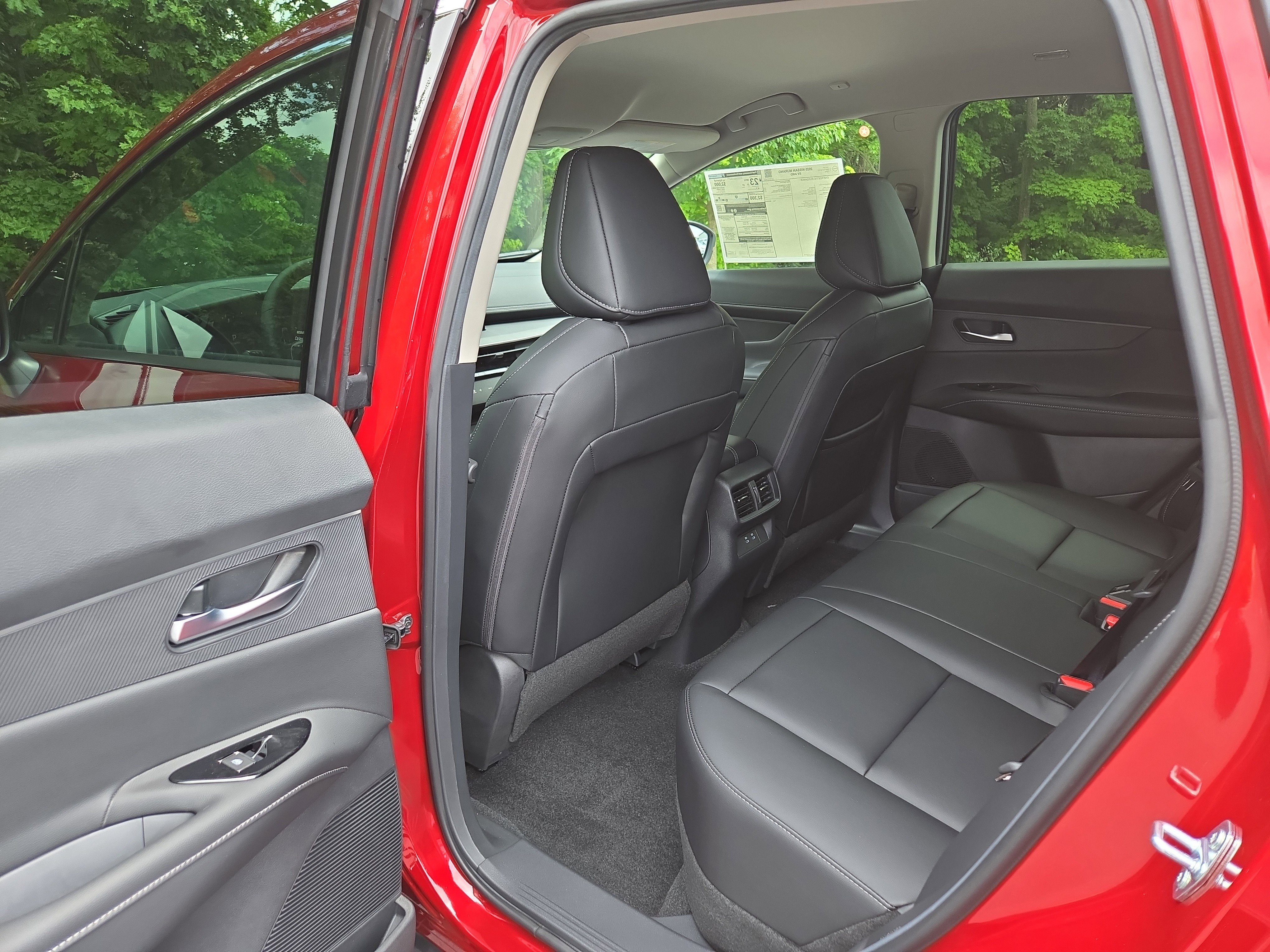 New 2025 Nissan Murano SV image 15