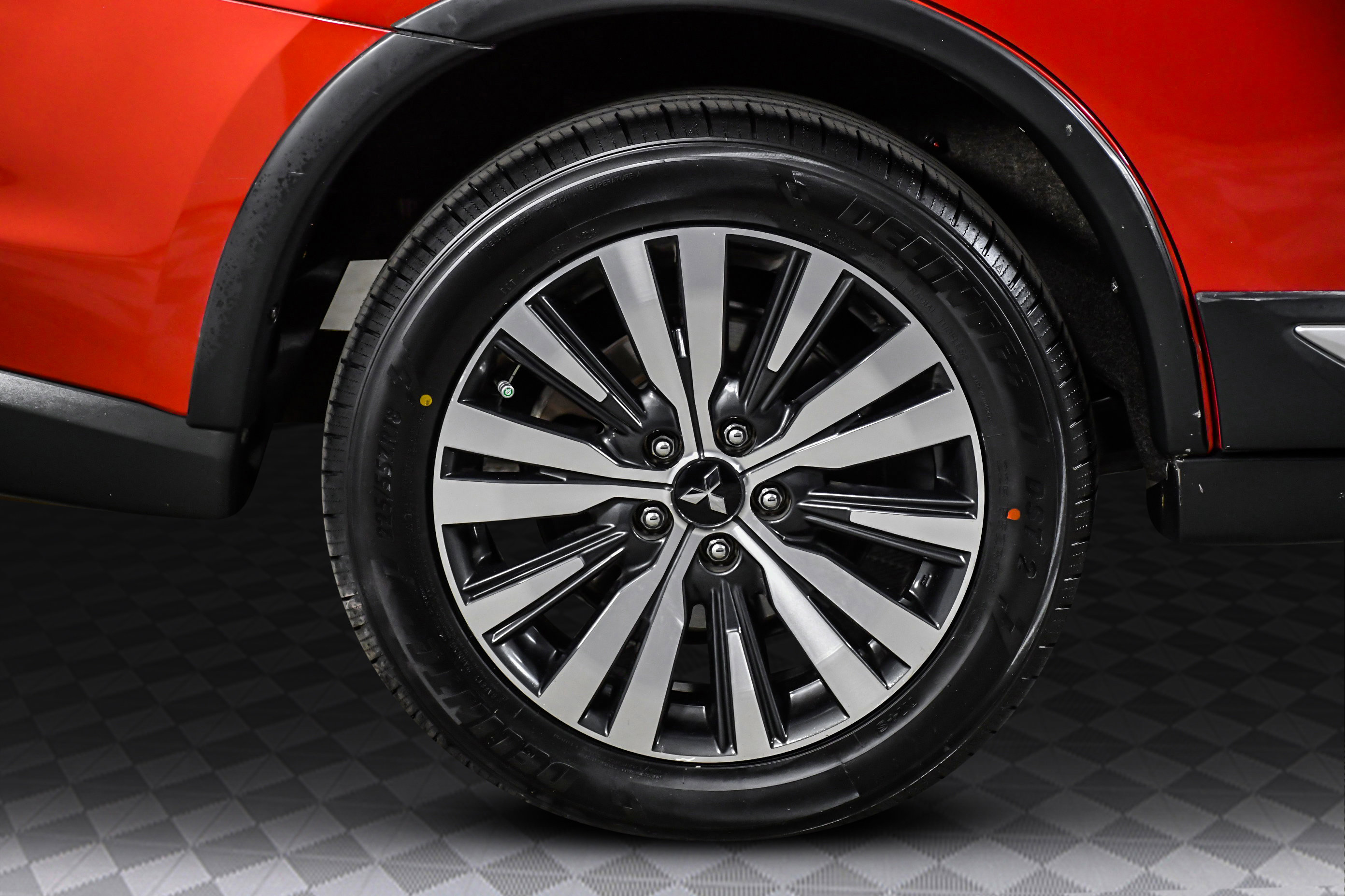 Used 2019 Mitsubishi Outlander LE image 31