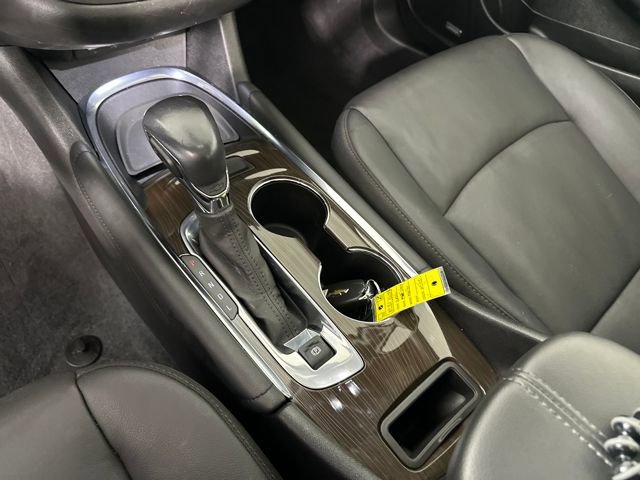 Used 2022 Chevrolet Malibu Premier image 20