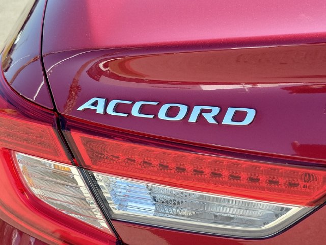 Used 2021 Honda Accord Touring image 29
