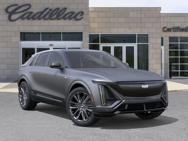 New 2026 Cadillac Lyriq V w/ LPO, Floor Liner Package AWD/4WD image 7