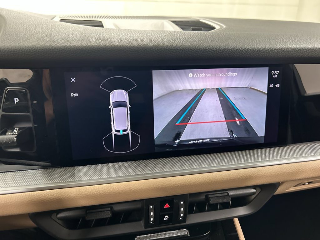 Certified 2024 Porsche Cayenne AWD/4WD image 15