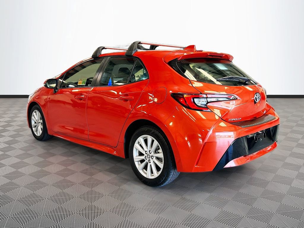 Used 2023 Toyota Corolla SE FWD image 5