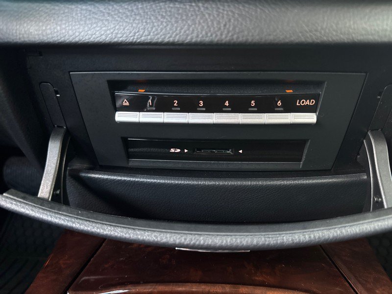 Used 2013 Mercedes-Benz S 550 4MATIC image 25
