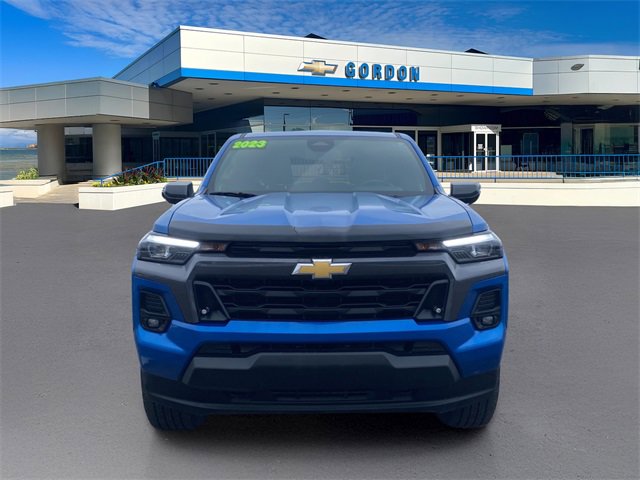 Used 2023 Chevrolet Colorado LT w/ LT Convenience Package III image 2
