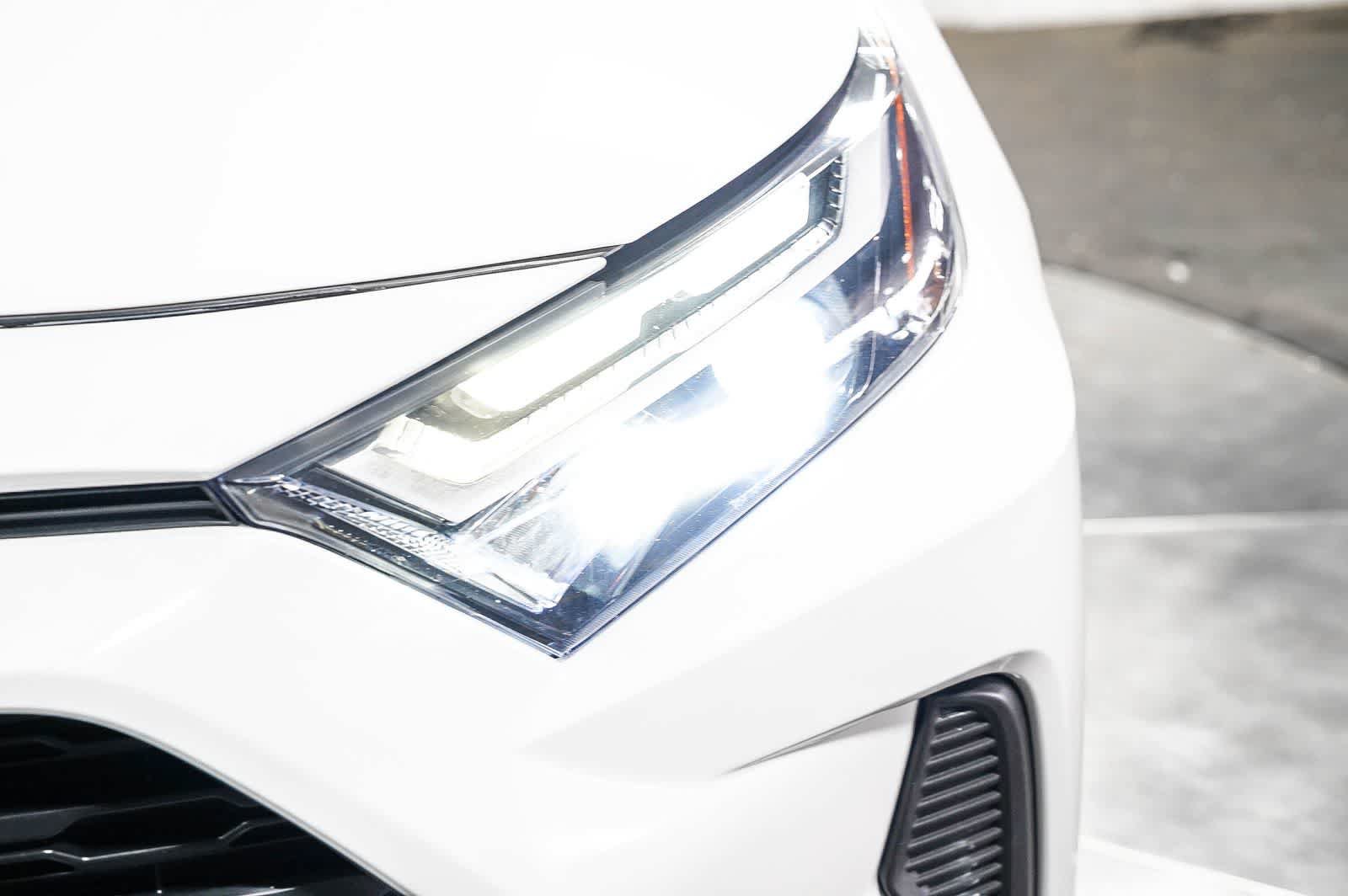 Certified 2023 Toyota RAV4 XLE w/ Convenience Package FWD image 8