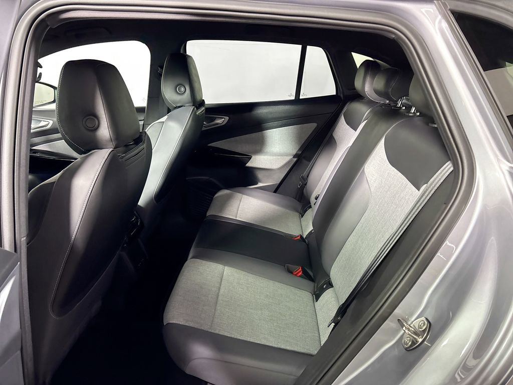 Certified 2023 Volkswagen ID.4 2WD image 20