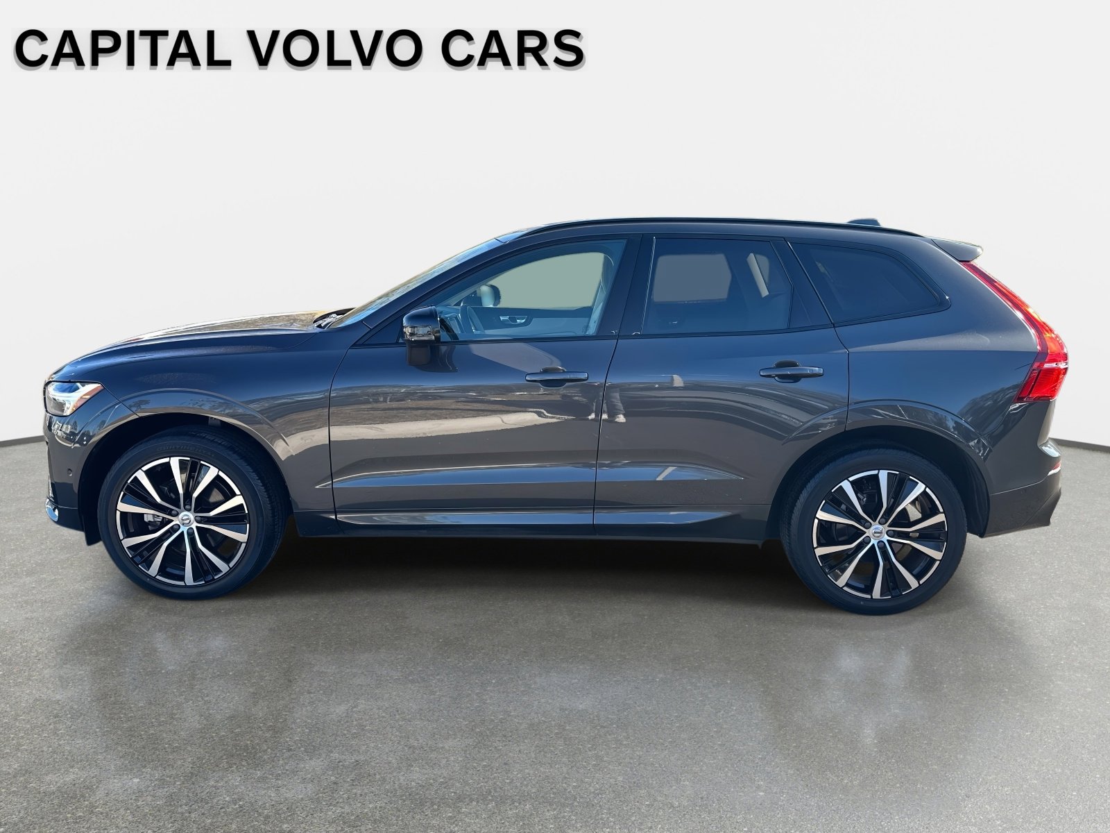 Certified 2023 Volvo XC60 B5 Plus w/ Climate Package image 8