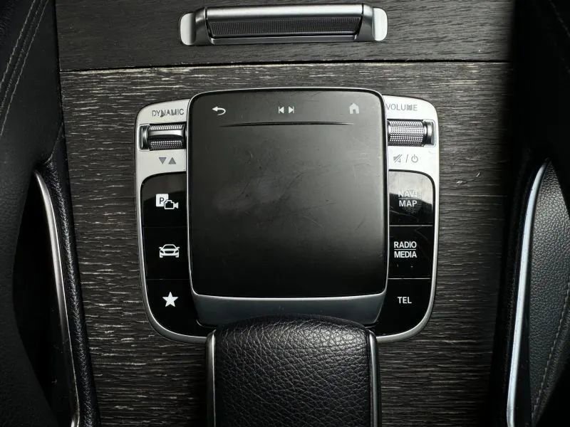 Used 2020 Mercedes-Benz GLE 350 4MATIC image 40