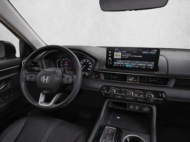 Used 2023 Honda Pilot Touring image 29