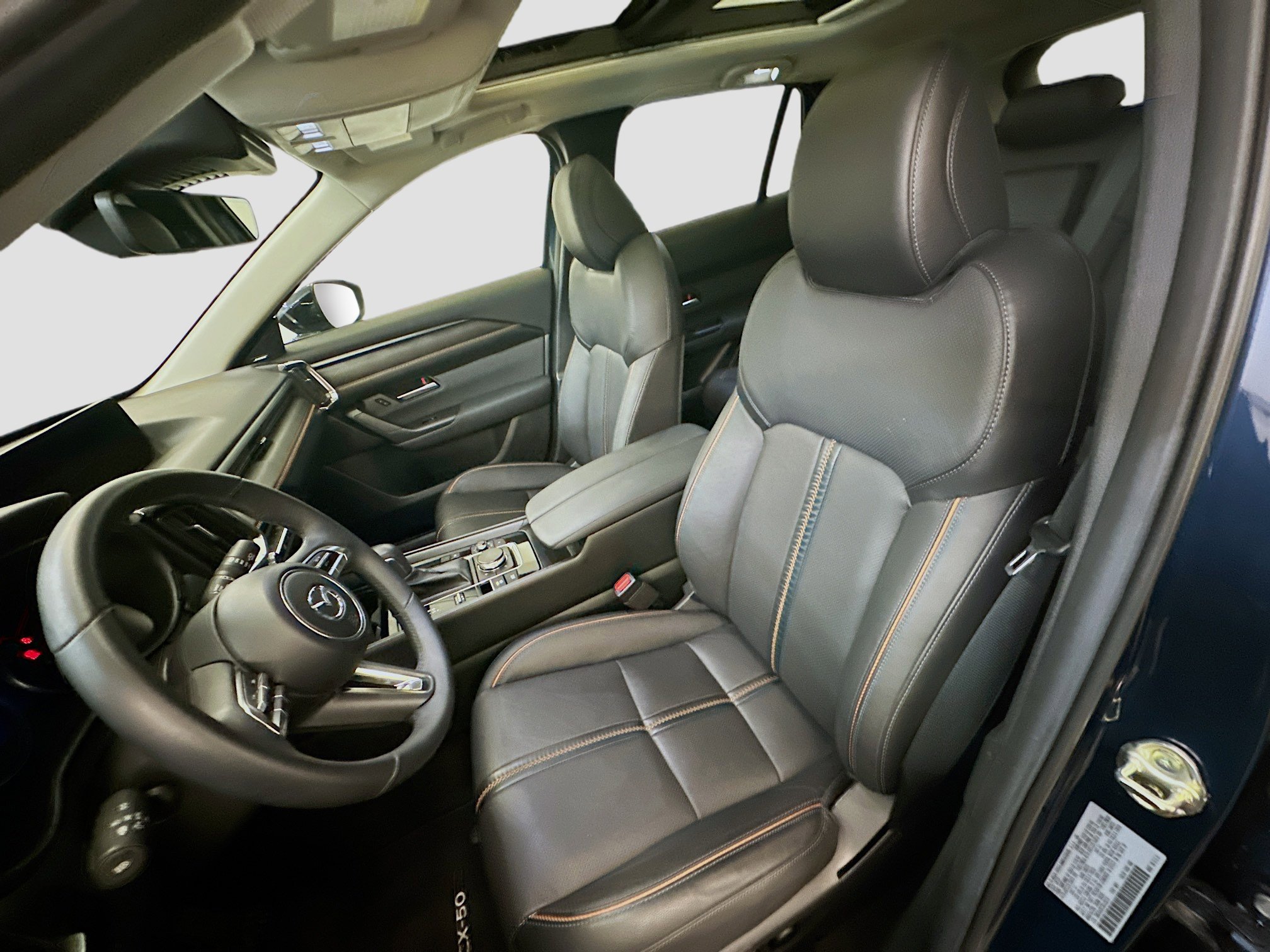 Used 2025 MAZDA CX-50 2.5 Hybrid w/ Premium Plus Pkg image 13