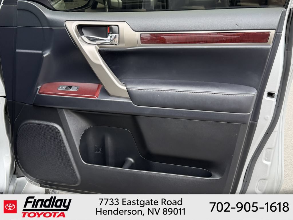 Used 2019 Lexus GX 460 Premium AWD/4WD image 16