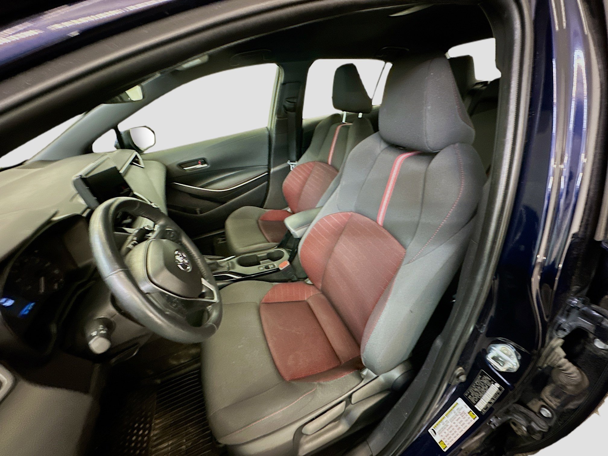 Used 2024 Toyota Corolla SE image 13