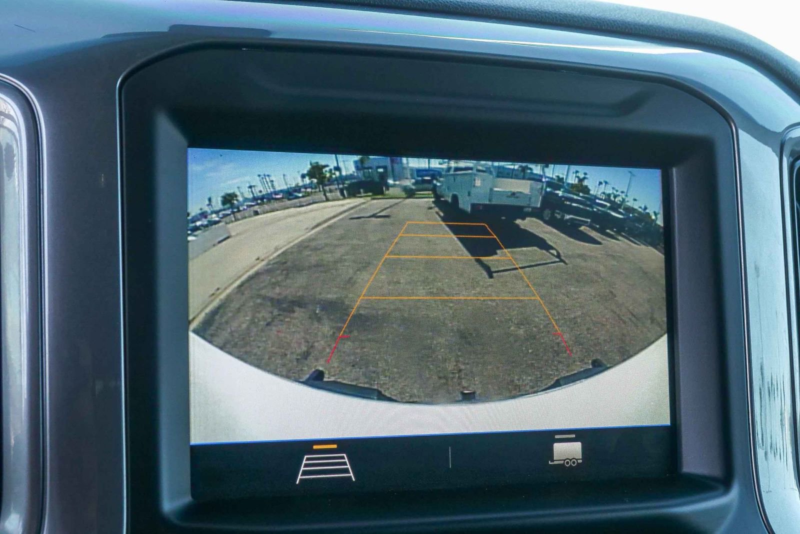 Used 2020 Chevrolet Silverado 1500 Custom Trail Boss image 23