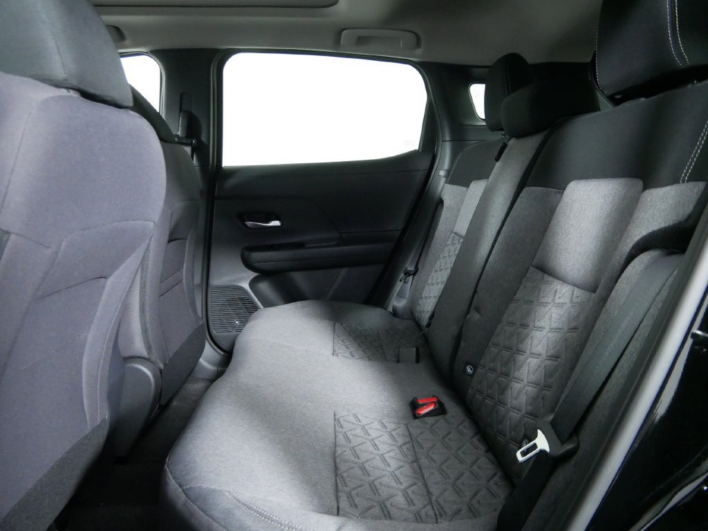 New 2027 Nissan Kicks SV AWD/4WD image 14