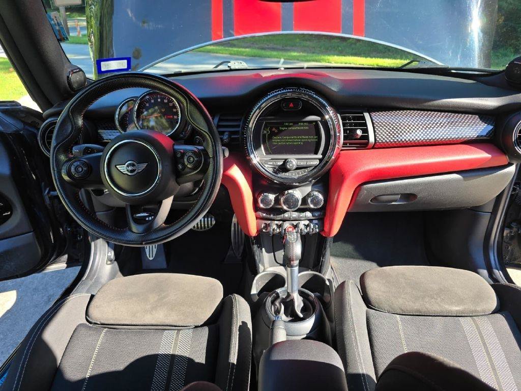 Used 2018 MINI Cooper John Cooper Works FWD image 8