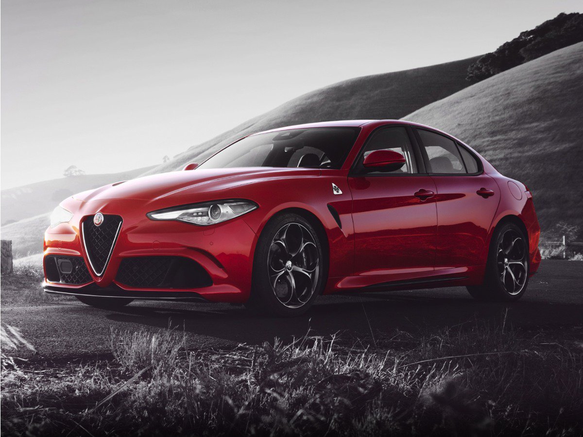Used 2022 Alfa Romeo Giulia Sprint AWD/4WD image 2