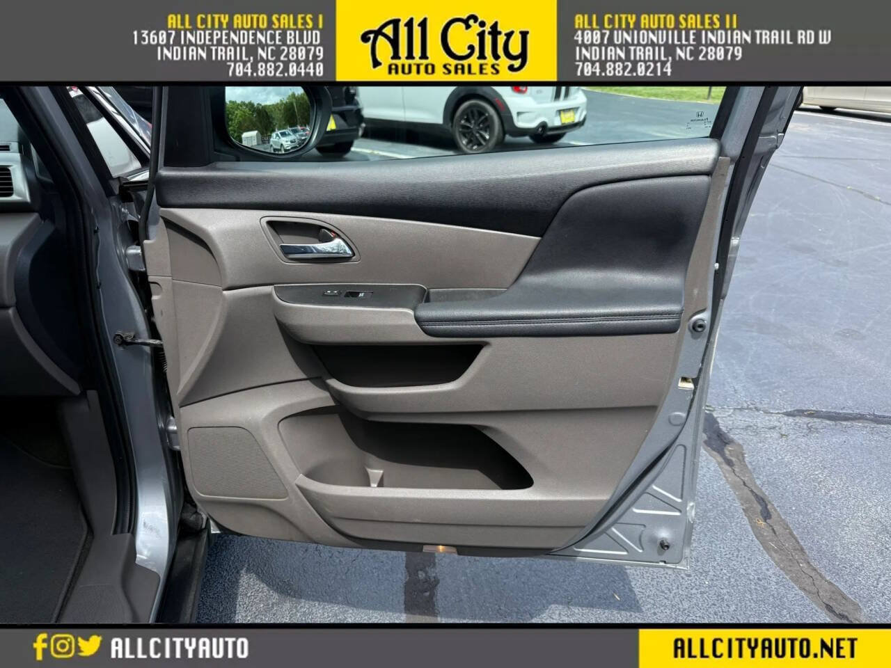 Used 2016 Honda Odyssey EX-L image 24