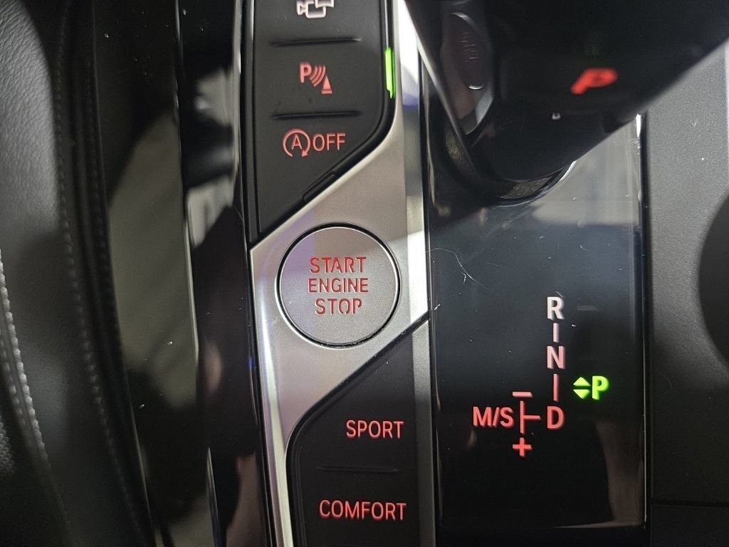 Used 2023 BMW X4 xDrive30i w/ Premium Package AWD/4WD image 14