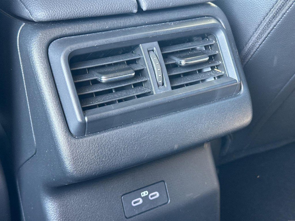 Certified 2025 MAZDA CX-50 2.5 Hybrid w/ Preferred Pkg image 11