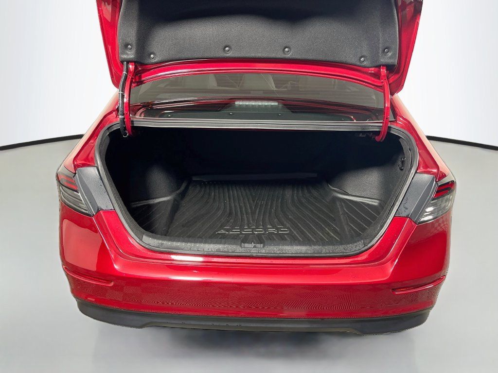 Used 2025 Honda Accord LX image 30