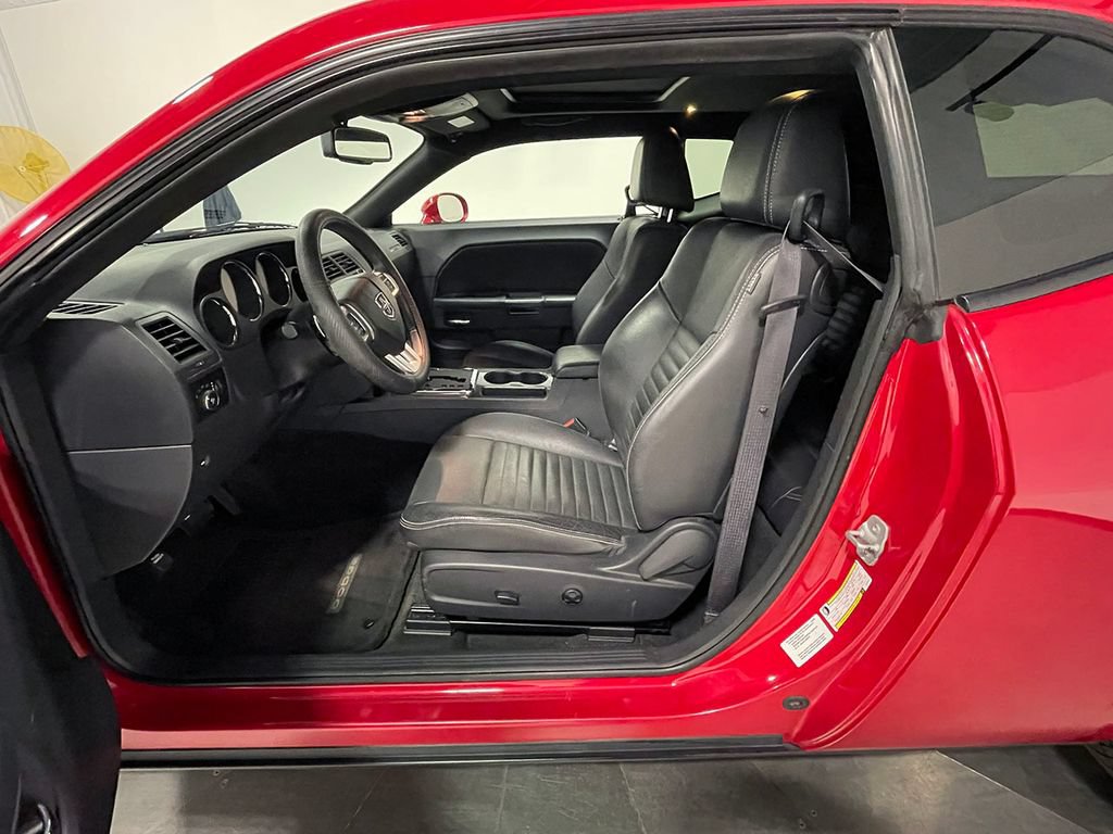 Used 2012 Dodge Challenger SXT Plus RWD image 54