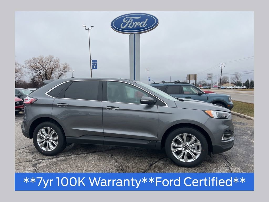 Used 2024 Ford Edge Titanium image 1
